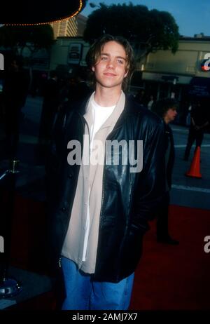 Westwood, California, USA 18th May 1995 Actor Jonathan Brandis attends 'Die Hard 3' Premiere on May 18, 1995 at Regency Village Theatre in Westwood, California, USA. Photo by Barry King/Alamy Stock Photo Stock Photo