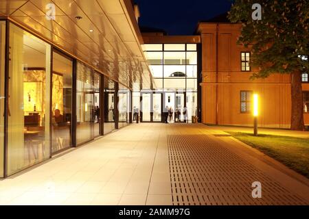 Exterior shots of the municipal gallery im Lenbachhaus in Luisenstraße 33 in the Munich district of Maxvorstadt. [automated translation] Stock Photo