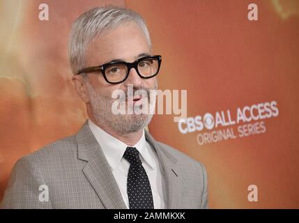 Los Angeles, USA. 13th Jan, 2020. Alex Kurtzman arrives at the CBS All Access' STAR TREK PICARD Premiere held at the ArcLight Cinerama Dome in Hollywood, CA on Monday, ?January 13 2020. (Photo By Sthanlee B. Mirador/Sipa USA) Credit: Sipa USA/Alamy Live News Stock Photo