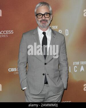 Los Angeles, USA. 13th Jan, 2020. Alex Kurtzman arrives at the CBS All Access' STAR TREK PICARD Premiere held at the ArcLight Cinerama Dome in Hollywood, CA on Monday, ?January 13 2020. (Photo By Sthanlee B. Mirador/Sipa USA) Credit: Sipa USA/Alamy Live News Stock Photo