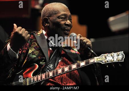 Milan Italy 09/06/2010  live concert of B.B.King at the Arcimboldi Theater Stock Photo