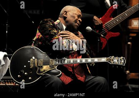 Milan Italy 09/06/2010  live concert of B.B.King at the Arcimboldi Theater Stock Photo