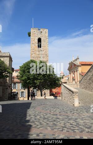 Old Town, Vieil Antibes, Antibes, Alpes-Maritimes, Cote d'Azur, French Riviera, Provence, France, Europe Stock Photo