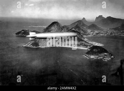Airship LZ 127 'Graf Zeppelin' over Rio de Janeiro, Brazil, 25 May 1930 Stock Photo