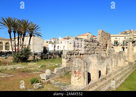 Temple of Apollo, Ortygia. Tempio di Apollo, Ortigia Stock Photo