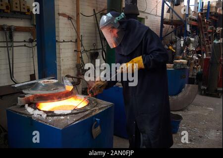 Making of the BAFTA Masks at New Pro Foundries Stock Photo - Alamy
