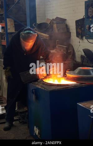 Making of the BAFTA Masks at New Pro Foundries Stock Photo - Alamy