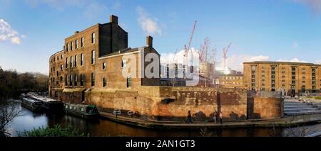 Granary Sq and Coal Drop Yard complex in Kings Cross London UK Stock Photo