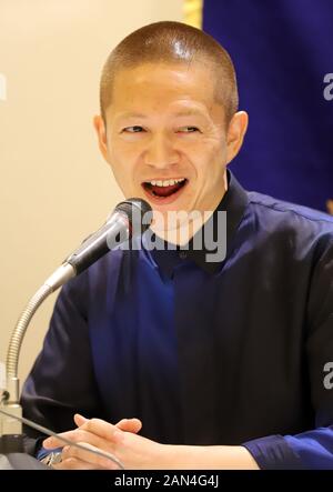 Tokyo, Japan. 15th Jan, 2020. Japanese film director Kei Chikaura speaks before press after a preview screening of Japanese movie "Complicity, Yasashii Kyohan"at the Foreign Correspondents' Club of Japan in Tokyo on Wednesday, January 15, 2020. The independent movie will be screening in Japan from January 17. Credit: Yoshio Tsunoda/AFLO/Ģ����ý Live News Stock Photo
