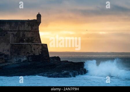 Detail of the Sao Juliao da Barra Fort with the waves brealing at Carcavelos, Oeiras, Portugal Stock Photo