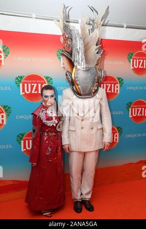 Two artists at the Cirque du Soleil – Luzia press night at the Royal Albert Hall, London, UK Stock Photo