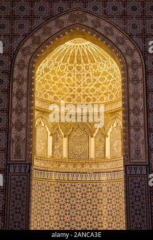 decorated stucco mihrab, Grand Mosque, Kuwait Stock Photo