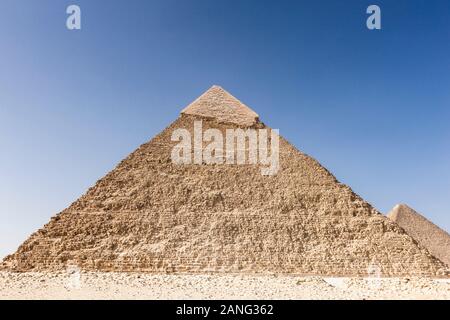 Pyramid of Khafre, Great pyramids of Giza, the three Great pyramids, view from desert, giza, cairo, Egypt, North Africa, Africa Stock Photo