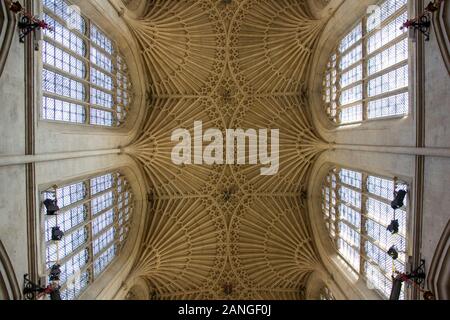 BATH, UK - APRIL 10, 2019. Interior of Bath Abbey an Anglican parish church and former Benedictine monastery founded in the 7th century famous for fan Stock Photo