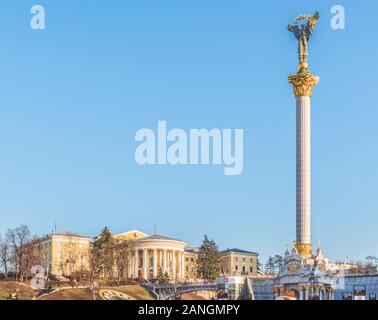 Kiev, Ukraine - January 3, 2020: View of the Independence Monument - a triumphal column dedicated to the independence of Ukraine. In the background is Stock Photo