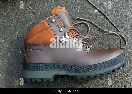 A new pair of Berghaus Brasher Men's Hillmaster II Gore-Tex waterproof leather Walking Boots in brown Stock Photo