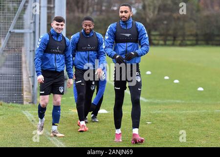 Oldham, Greater Manchester, UK. 17th Jan 2020. OLDHAM, ENGLAND - JAN 17TH Jonny Smith, Scott Wilson and Christian N'Guessan of Oldham Athletic during Oldham Athletic Training at Chapel Road, Oldham on Friday 17th January 2020. (Credit: Eddie Garvey | MI News) Photograph may only be used for newspaper and/or magazine editorial purposes, license required for commercial use Credit: MI News & Sport /Alamy Live News Stock Photo
