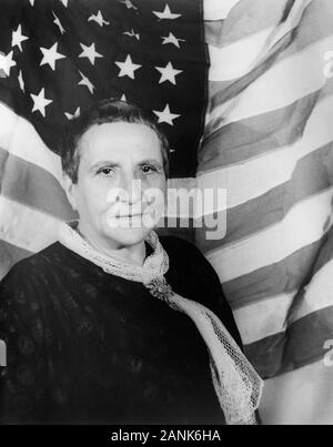 Half-Length Portrait of Gertrude Stein (1874-1946), American Literary Figure, photograph by Carl Van Vechten, January 1935 Stock Photo