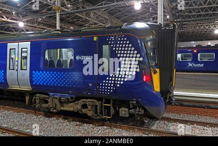 Abellio Scotrail train at Edinburgh Waverley Station, Scotland at night, UK - Scotrail Franchise to terminate via break clause in 2022 Stock Photo