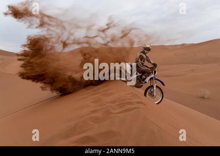 zahedan, baluchestan/iran-11/23/2018 yamaha wr450 bike in Lut desert Stock Photo