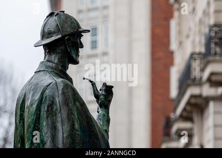 Sherlock Holmes statue outside Baker Street underground station - image Stock Photo