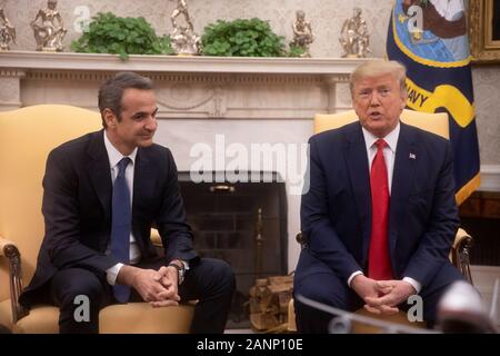 Washington, United States. 07th Jan, 2020. United States President Donald J. Trump, right, makes remarks as he greets Prime Minister Kyriakos Mitsotakis of Greece, left, in the Oval Office of the White House in Washington, DC on Tuesday, January 7, 2020. Credit: Tasos Katopodis/Pool via CNP/AdMedia/Newscom/Alamy Live News