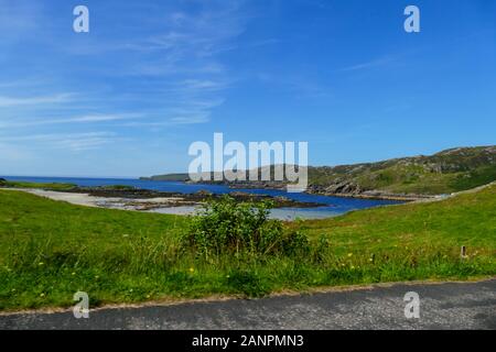 Blick über die Scourie Bucht  in Schottland, in der Nähe von Ullapool Stock Photo