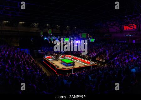 General view of Stuart Bingham in action during day seven of the 2020 Dafabet Masters at Alexandra Palace, London. Stock Photo