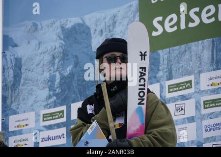 South Tyrol, Italy. 18th Jan, 2020. Claire Caroline from the USA took 1st place at the FIS Slopestyle Freeski World Cup on 18.01.2020 in the Seiser Alm (Alpe di Siusi) Snowpark, Italy. Credit: AlfredSS/Alamy Live News Stock Photo