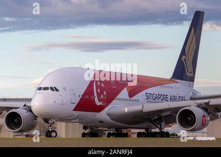 Aviationtag A380 White Aircraft Skin Tag - Singapore