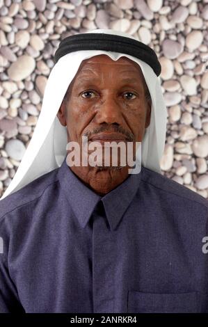 Doha qatar qatari man wearing hi-res stock photography and images - Alamy