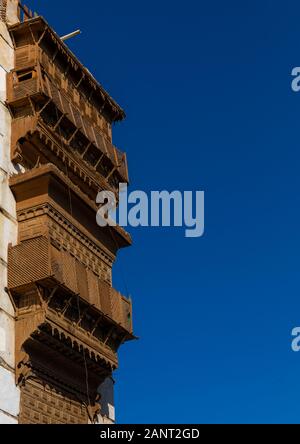 Historic house with wooden mashrabiyas in al-Balad quarter, Mecca province, Jeddah, Saudi Arabia Stock Photo