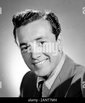 VIC DAMONE (1928-2018) Promotional photo of American singer and film actor about 1958 Stock Photo