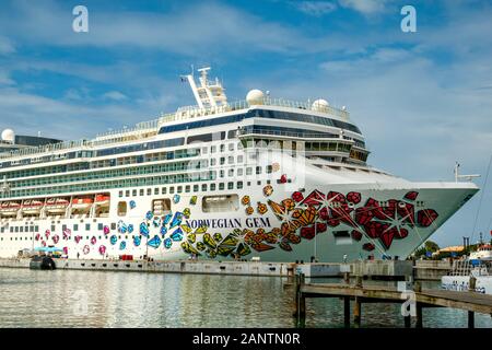 Norwegian Gem, Cruise Ship Port, St Johns, Antigua Stock Photo