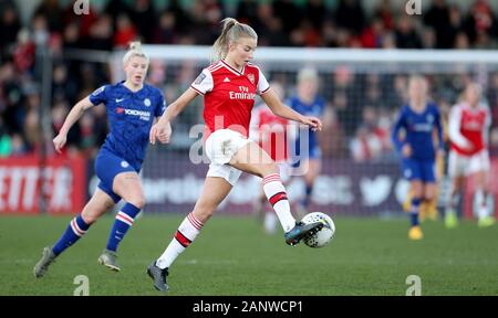 Arsenal’s Beth Mead (right) in action during the Women's Super League match at Meadow Park, Borehamwood. Stock Photo