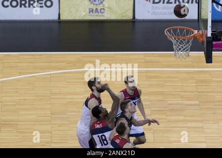 Bilbao, Basque Country, SPAIN. 19th Jan, 2020. players looking to the ball waiting for the rebound during the game between RETABet Bilbao Basket and Baxi Manresa at Miribilla Bilbao Arena. Credit: Edu Del Fresno/ZUMA Wire/Alamy Live News Stock Photo