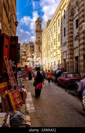 Mohammed Abdou street alongside the  Al-Azhar University, the centre of Arabic literature and Islamic learning in the world Stock Photo