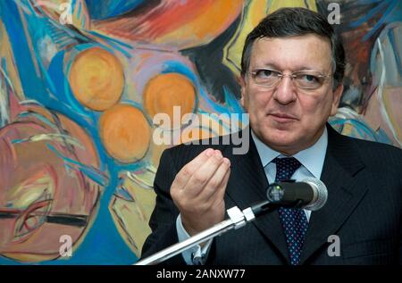 President of the European Union,José Manuel Barroso, on a visit to Hong Kong and Macau. Speech at house of  the Portuguese Consul-General to Macau Vít Stock Photo