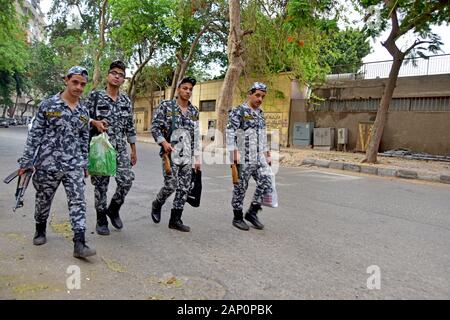 Group of young Egyptian police officers with shouldered submachine guns on the Nile island of Zamalek on their way to the post, taken on June 8, 2019. Photo: Matthias Todt/dpa-Zentralbild/ZB/Picture Alliance | usage worldwide Stock Photo