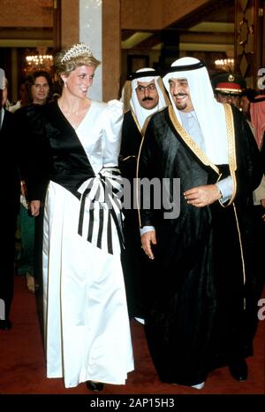 Princess Diana in Riyadh during her Royal Tour of Saudi Arabia Stock ...