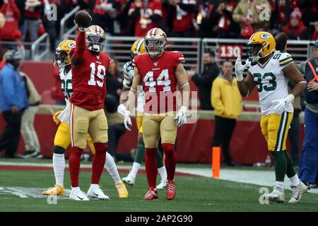 Las Vegas, Nevada, USA. 5th Feb, 2022. San Francisco 49ers wide receiver Deebo  Samuel (19) signing autographs during the NFC Pro Bowl Practice at Las  Vegas Ballpark in Las Vegas, Nevada. Darren