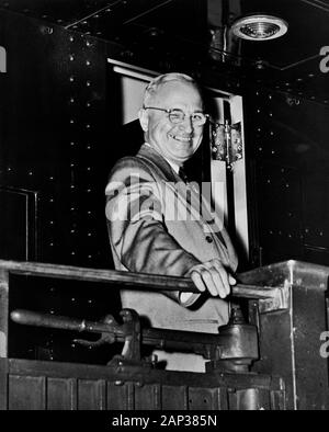 U.S. President Harry S. Truman, Half-Length Portrait standing on Train during Presidential Campaign, photograph by Russell E. Manuel, 1948 Stock Photo