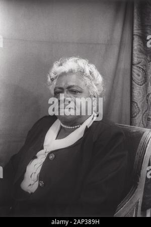 Mary McLeod Bethune (1875-1955), Educator and Civil Rights Leader, Portrait, photograph by Carl Van Vechten, 1949 Stock Photo