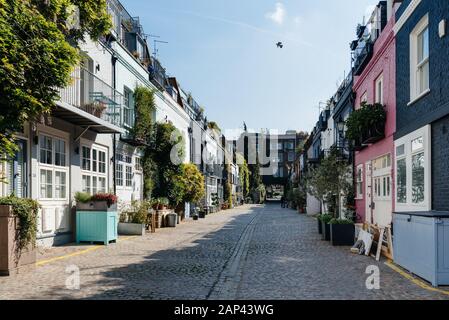 View of the picturesque St Lukes Mews alley near Portobello Road in Notting Hill, London Stock Photo