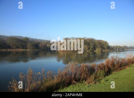 Trentham lake, Trentham estate, Stoke on Trent, Staffordshire, UK. Stock Photo