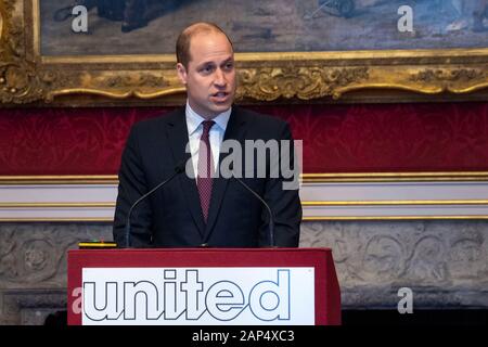 The Duke of Cambridge, as President of United for Wildlife, makes a speech during the meeting of the United for Wildlife Taskforces at St James's Palace, London. Stock Photo