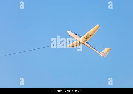 Grob 103 Acro glider of the Nottingham University Gliding Club landing ...