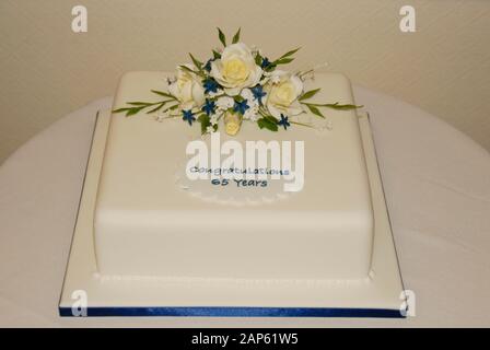 Online Cake Order - Silver Quilted Square Anniversary Cake #262Milesto –  Michael Angelo's