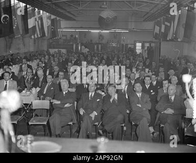 Association of Wholesalers, congress and dinner Amsterdam Date: 21 april 1955 Location: Amsterdam, Noord-Holland Keywords: BOND, Wholesalers, congresses Stock Photo