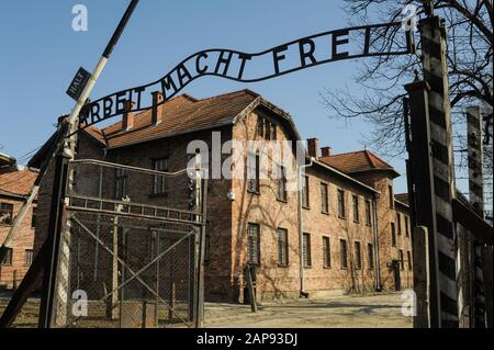 16.03.2015, Auschwitz, Poland, Europe - Entry gate to the former concentration camp Auschwitz I (main camp) with its slogan Arbeit macht frei. Stock Photo